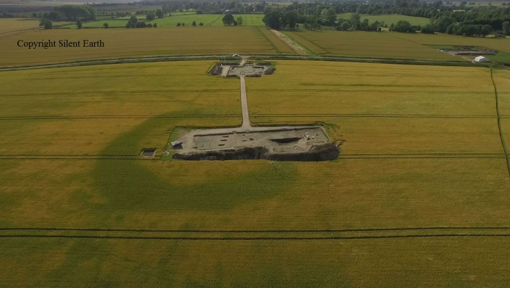 Wilsford Henge from the east