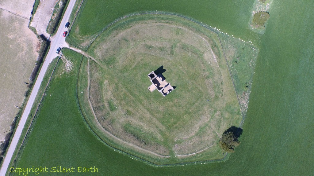 Knowlton Church and Henge Dorset